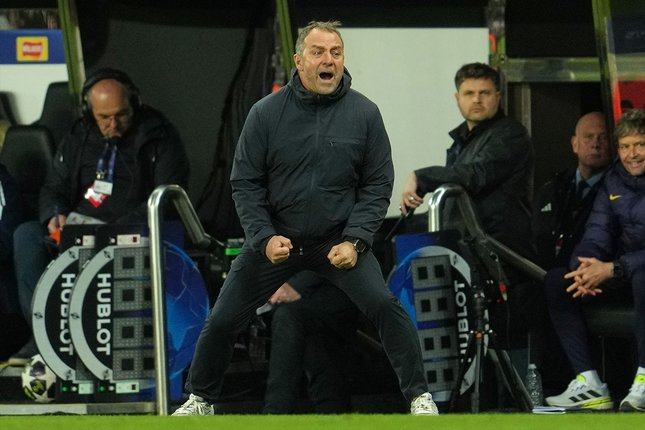 Barcelona cari bek kiri baru untuk memperkuat pertahanan