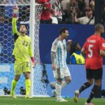 Pelatih Mesir menjelaskan arti tanda X setelah laga melawan Argentina