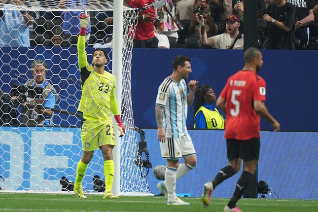 Pelatih Mesir menjelaskan arti tanda X setelah laga melawan Argentina