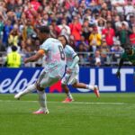 Paul Scholes MU memberikan komentar soal Youri Tielemans